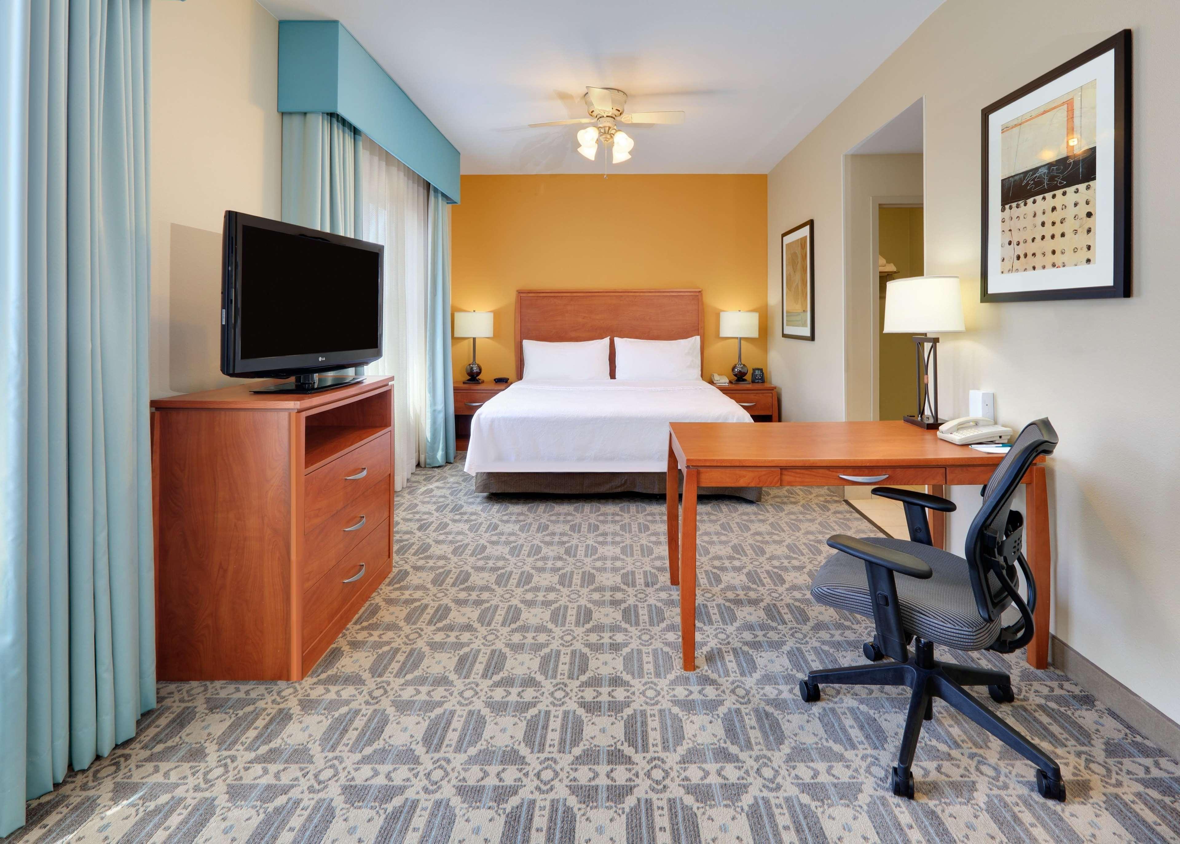 โฮมวูด สวีท บาย ฮิลตัน เออร์วิง-ดีเอฟดับเบิลยู แอร์พอร์ต Hotel ภายนอก รูปภาพ